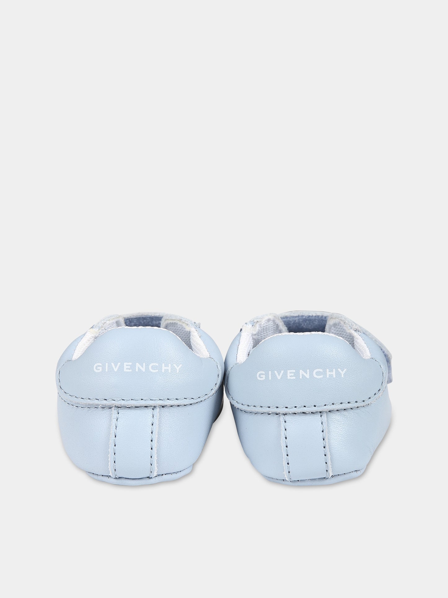Sneakers celesti per neonato con logo,Givenchy Kids,H99048 771