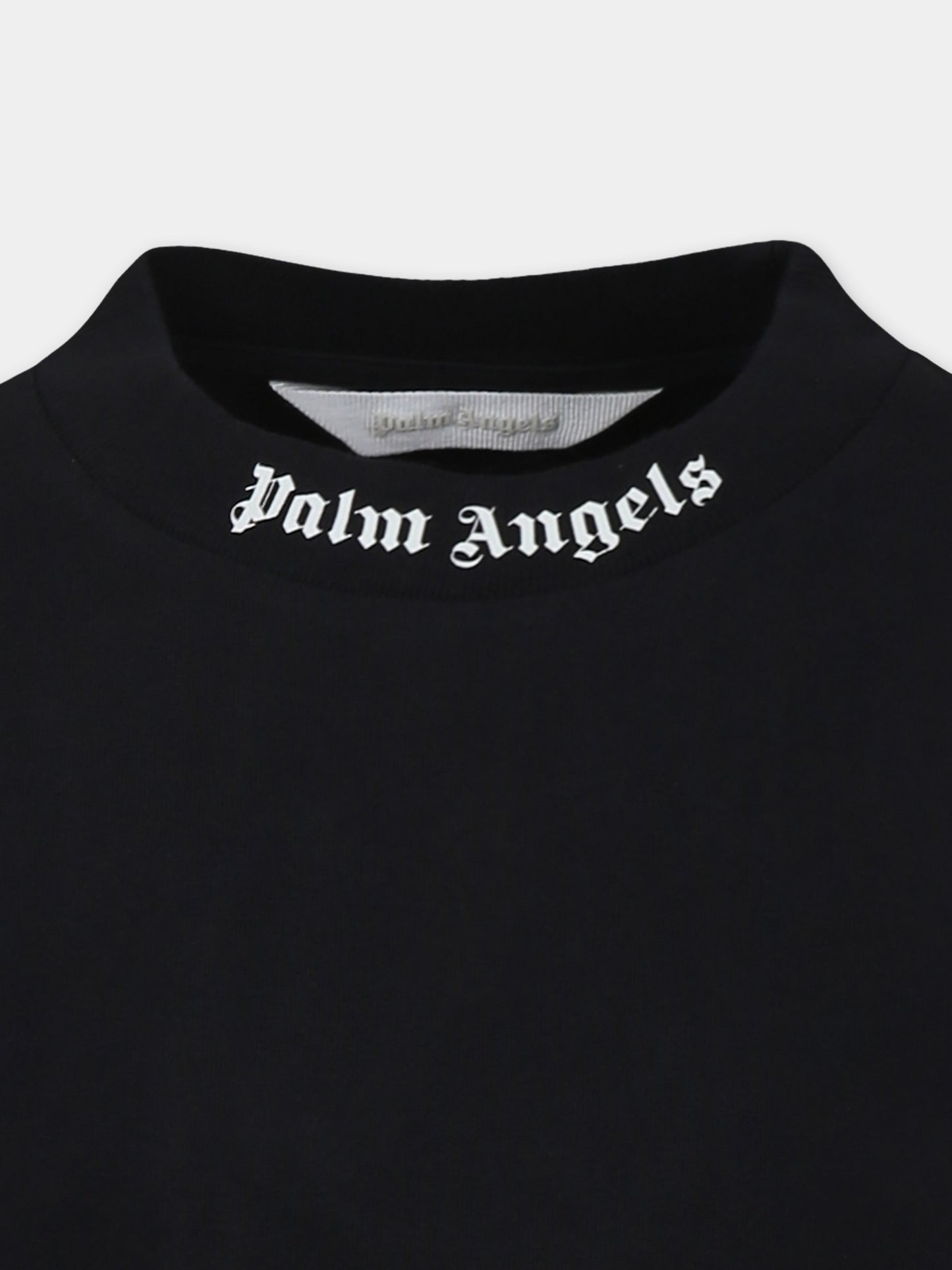 Black t-shirt for kids with logo