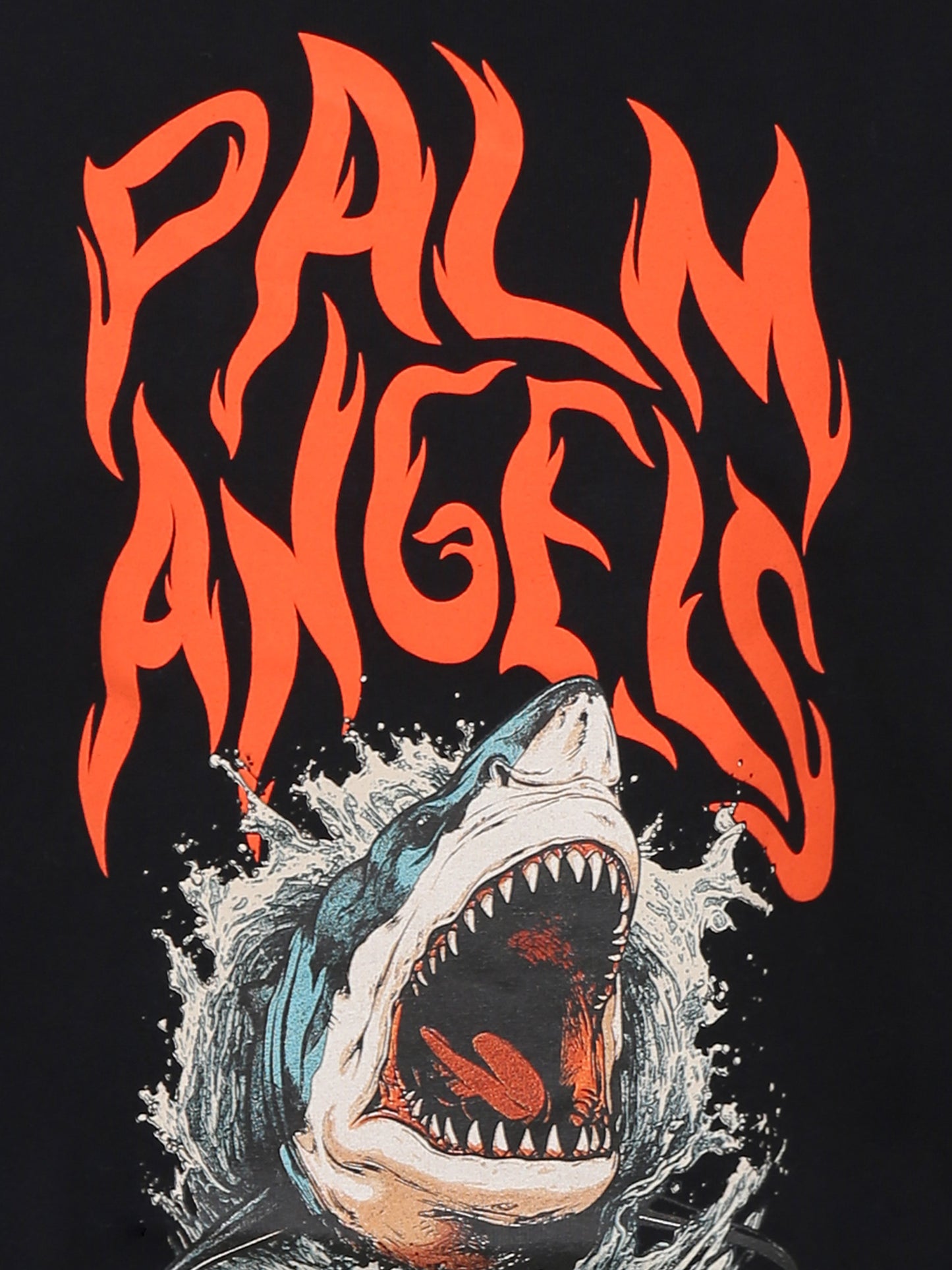 Black t-shirt for boy with shark