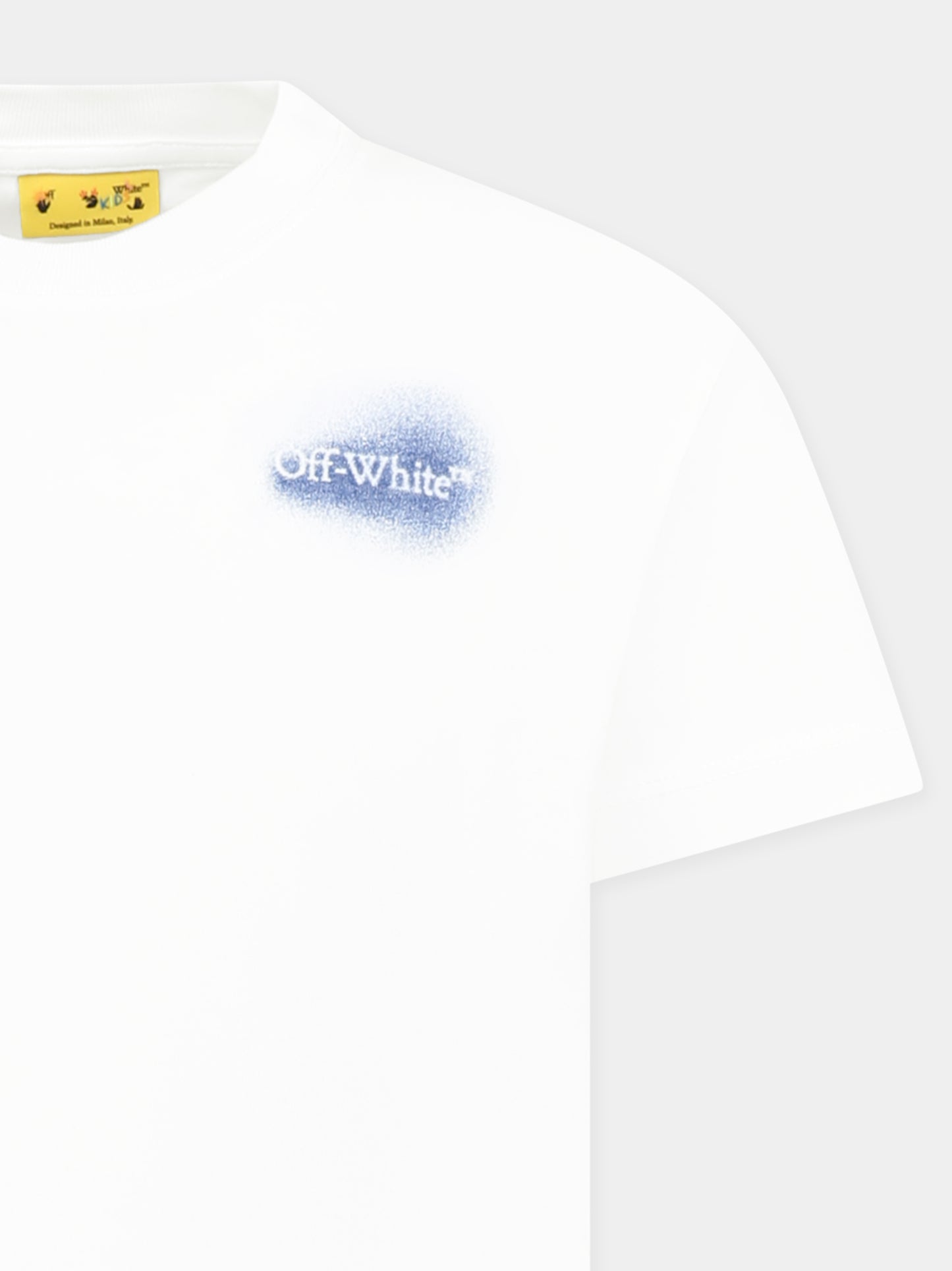 White t-shirt for boy with logo