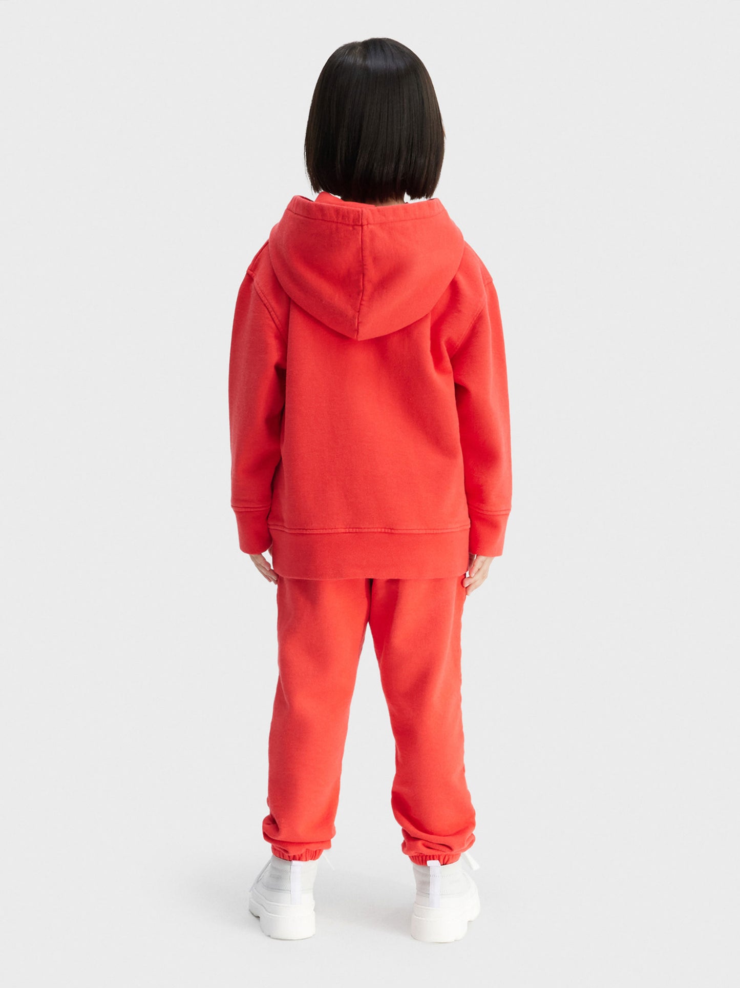 Red 'Le Jogging Jacquemus' trousers for kids