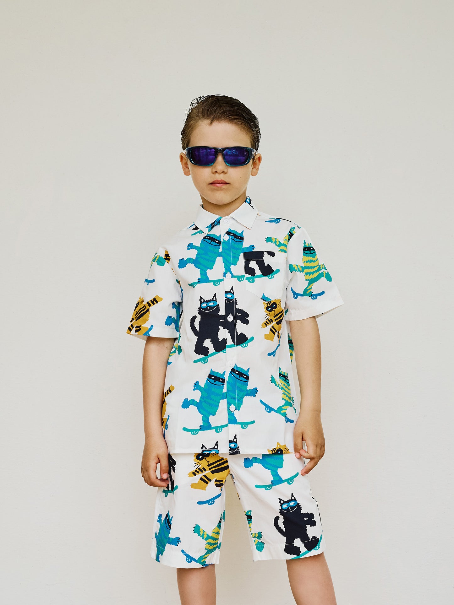 White shirt for boy with cats