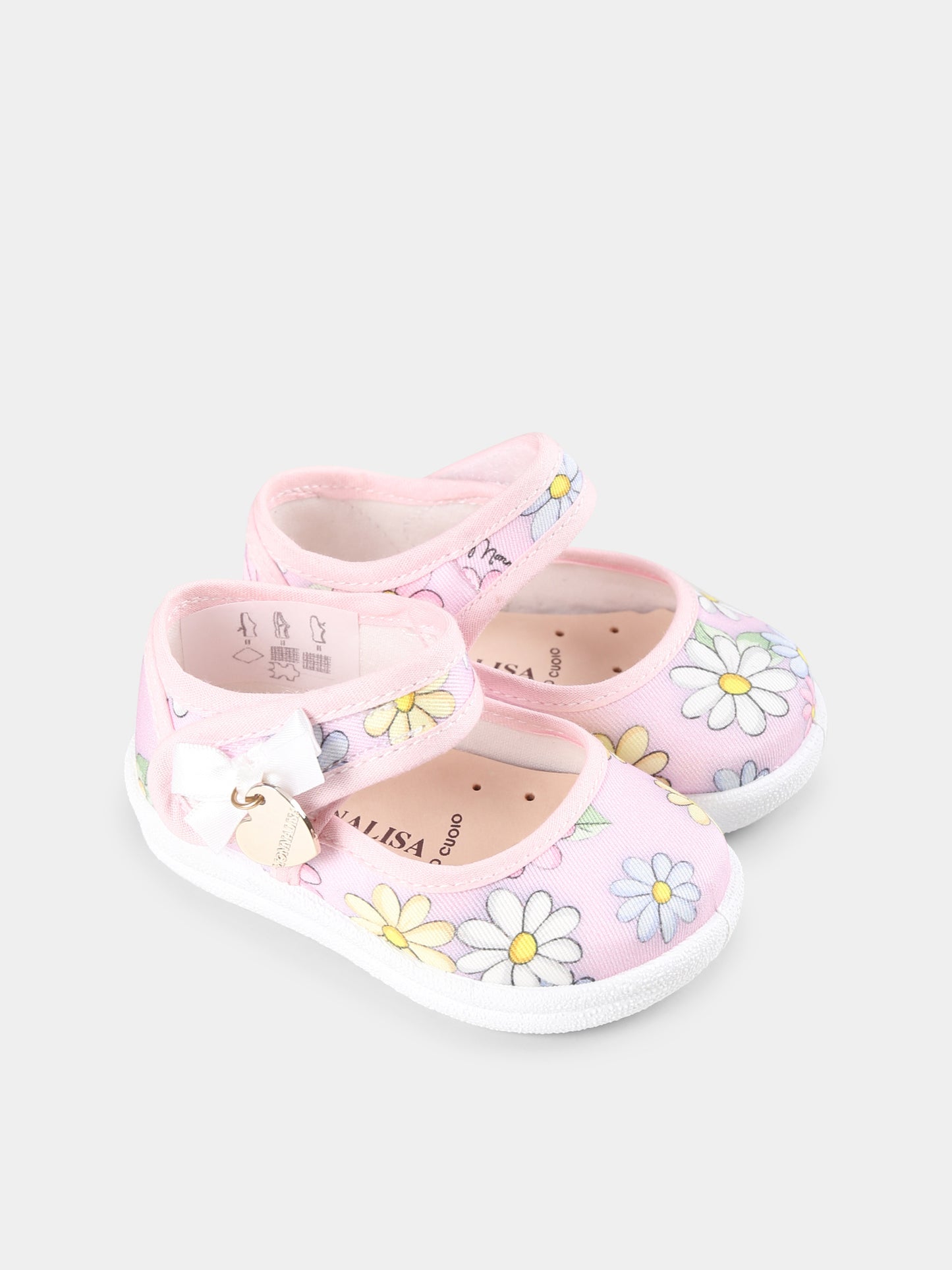 Pink flats for baby girl with daises