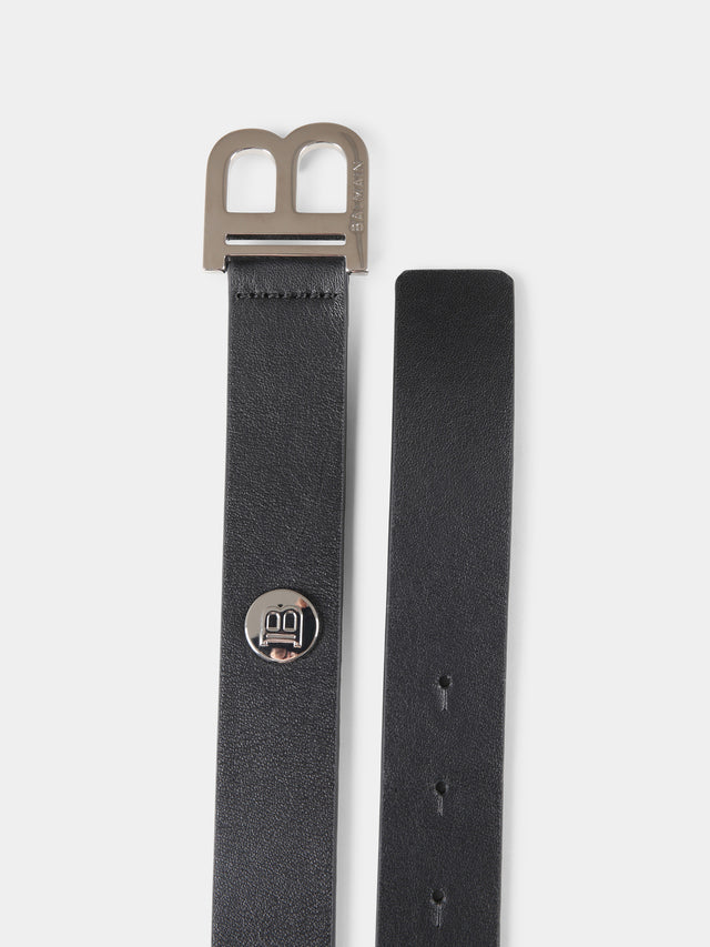 Black belt for girl with logo