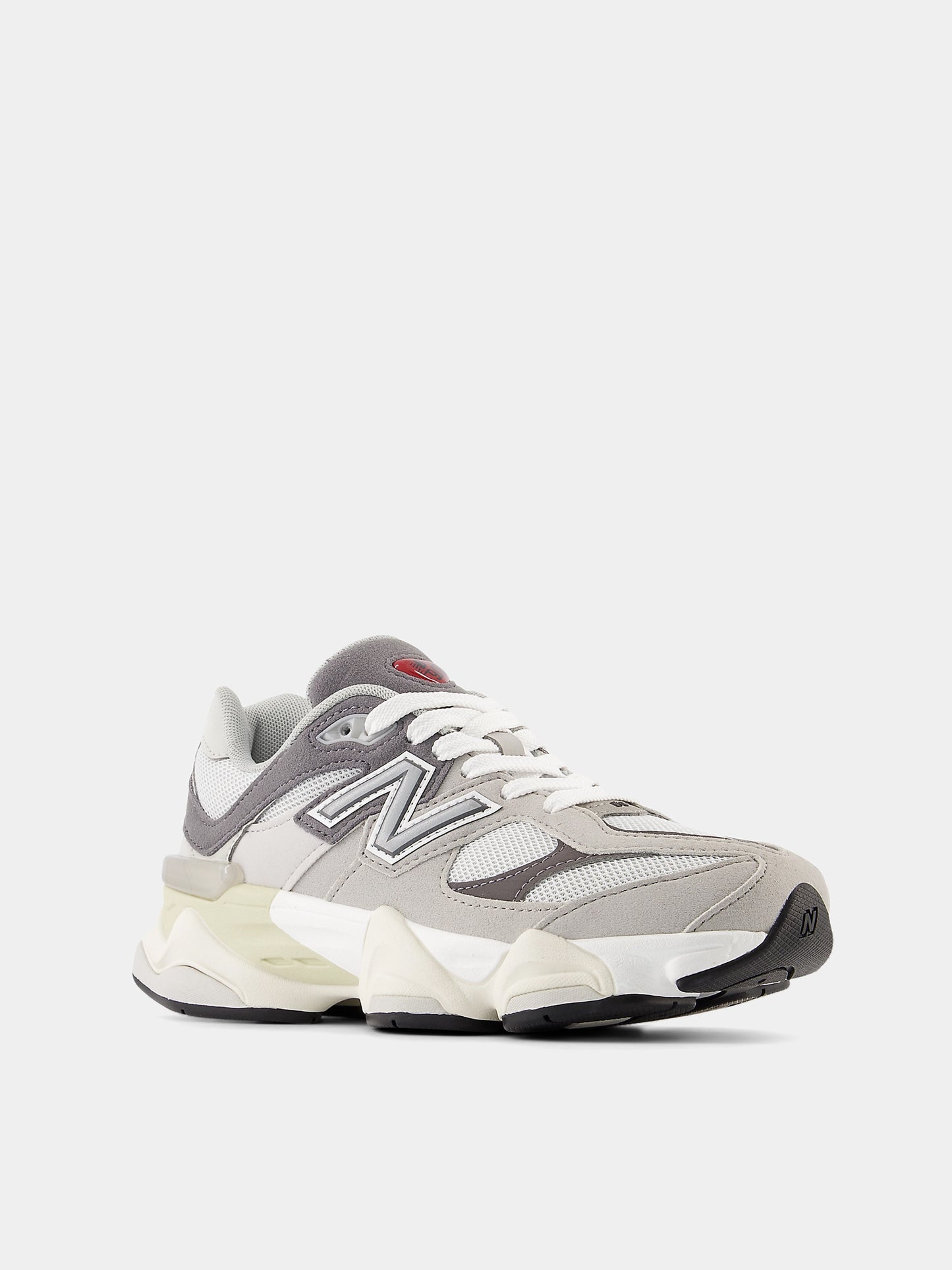 Grey 9060 sneakers for kids with logo