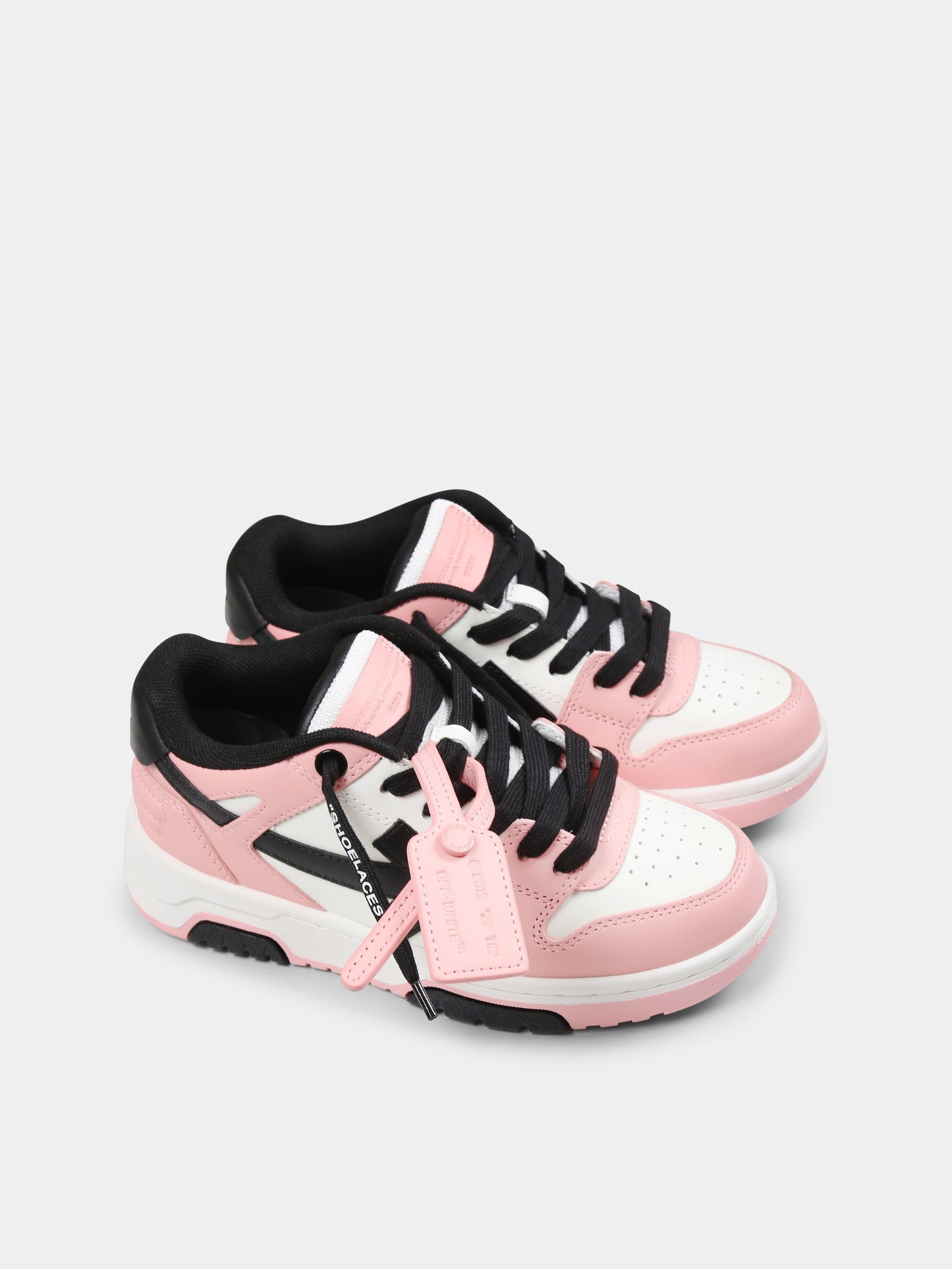 Pink sneakers for girl with arrow