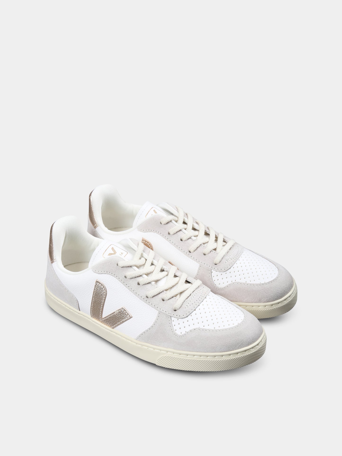 White sneakers for girl with logo