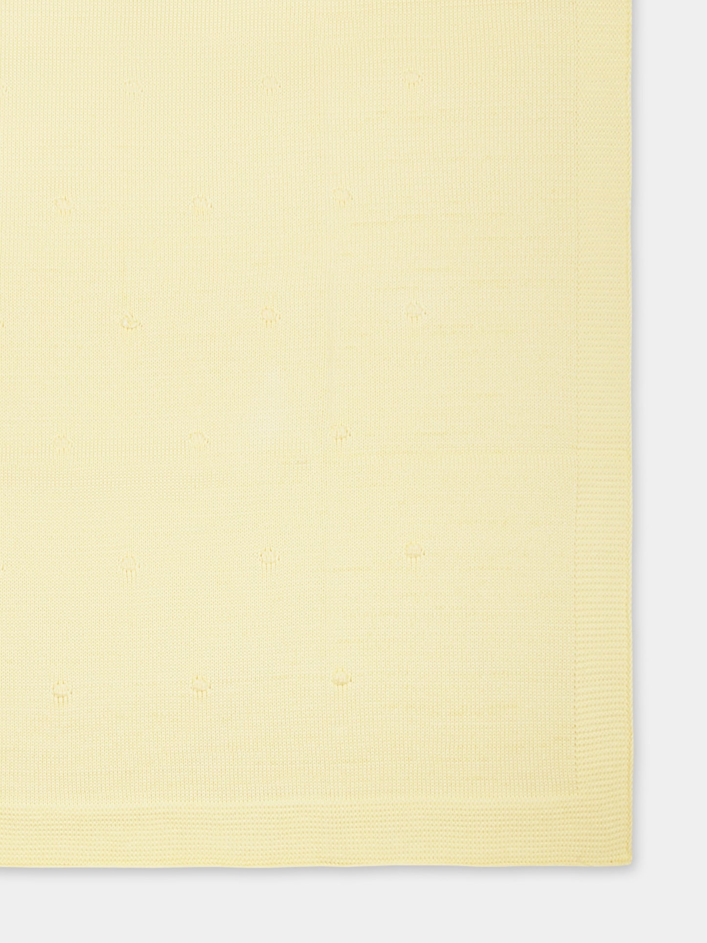 Yellow blanket for babykids with polka dots